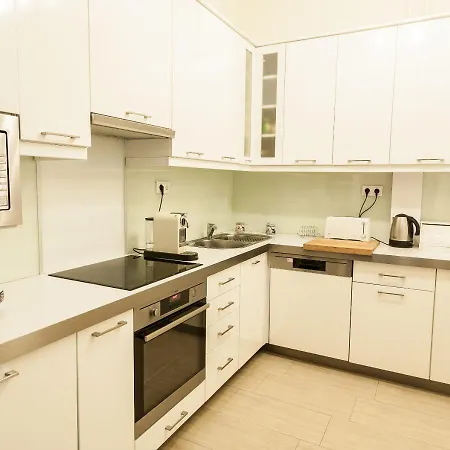 Apartment Basilica Panorama Apartman *