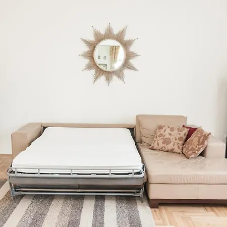 Basilica Panorama Apartman Апартаменты *