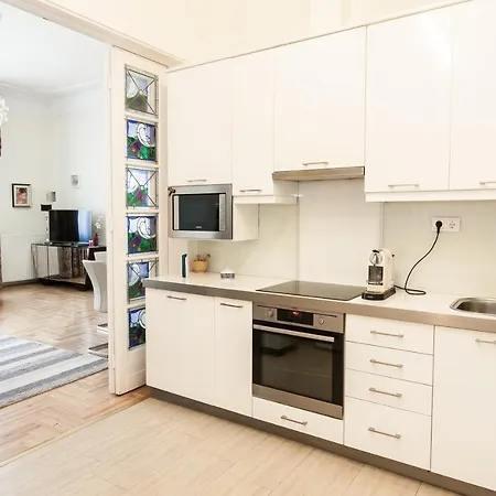 Basilica Panorama Apartman *