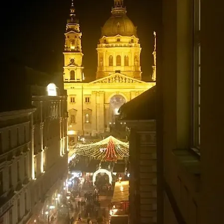 Апартаменты Basilica Panorama Apartman *